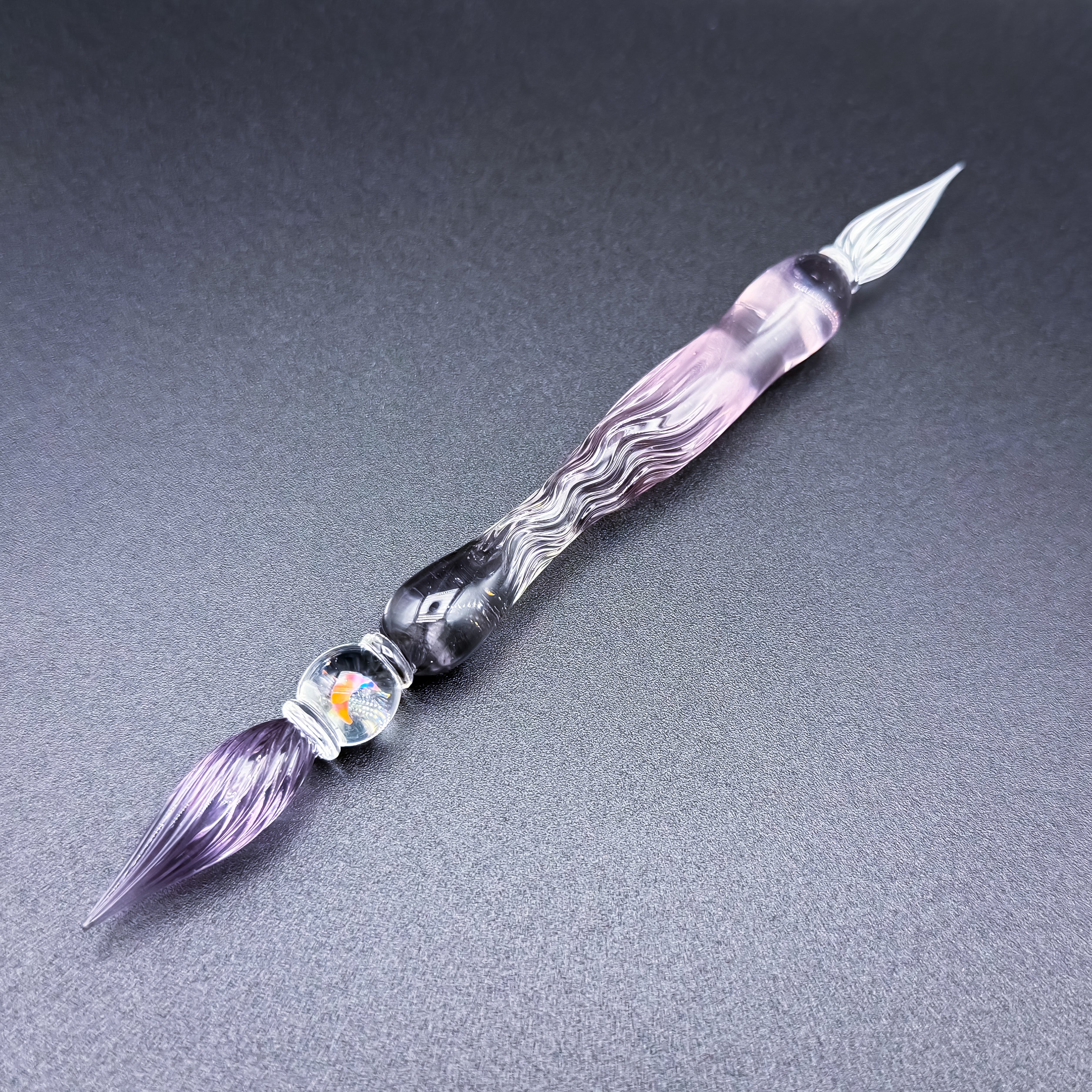 Zephyr Studio Glass Pen -Pleats- Purple Hydrangea-
