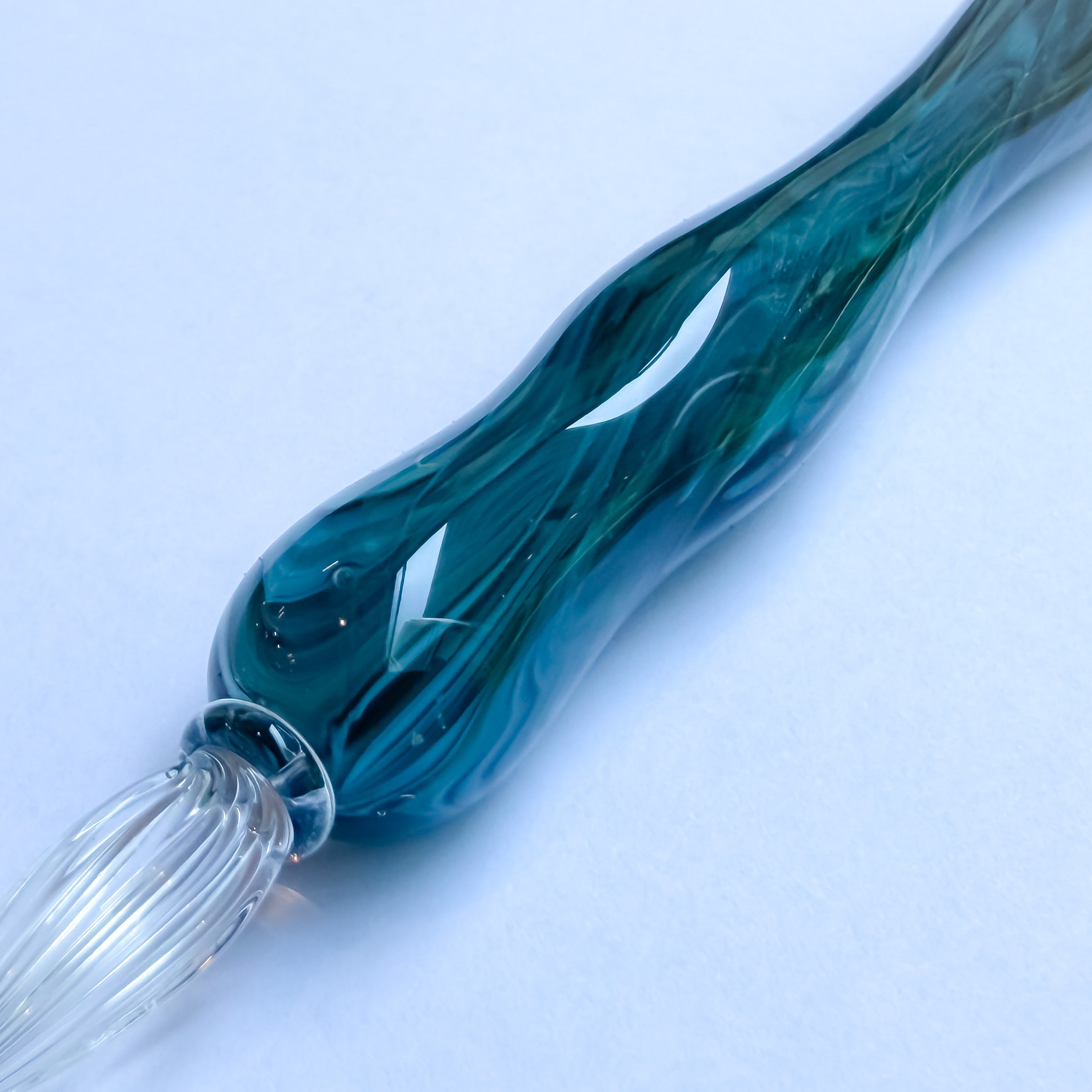 Zephyr Studio Glass Pen -Pleats- Purple Hydrangea-