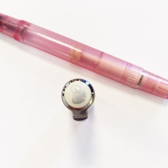 【限定品】Pelikan(ペリカン) クラシック M205 ローズクォーツ