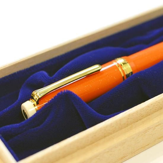 【限定品】Giftionery Delta(ギフショナリーデルタ)  オリジナル万年筆 お初(OHATSU)