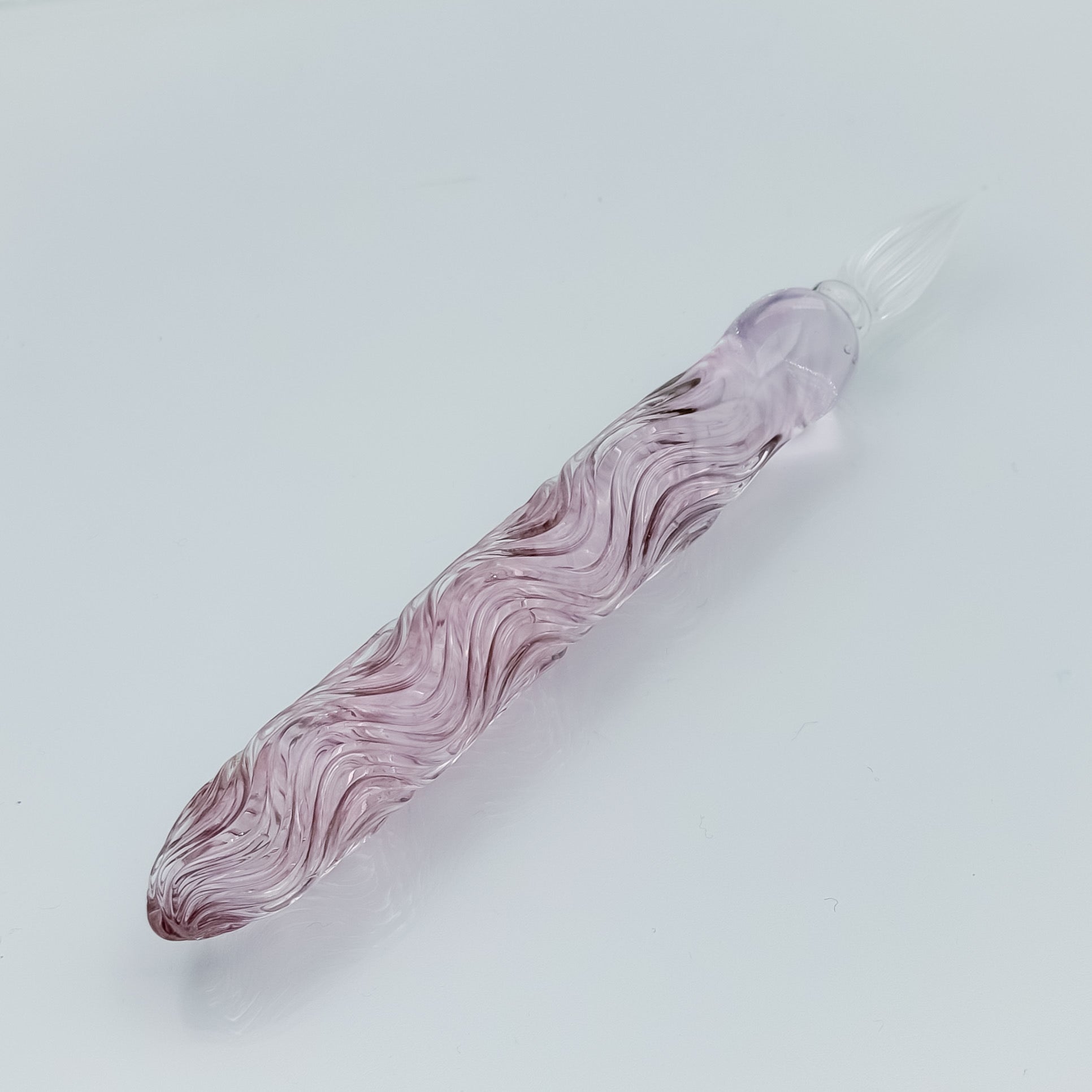 Zephyr Studio Glass Pen -Pleats- Purple Hydrangea-