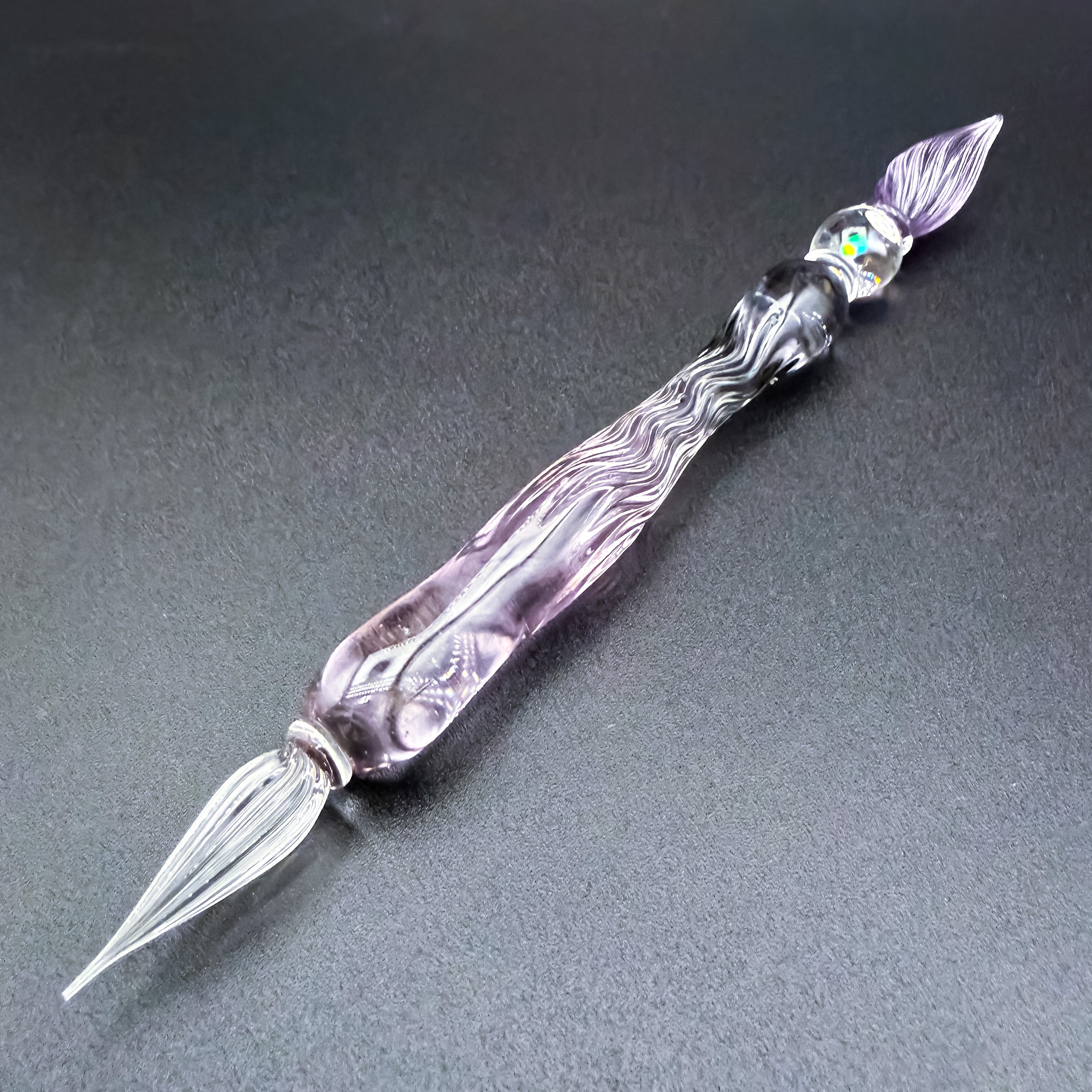 Zephyr Studio Glass Pen -Pleats- Purple Hydrangea-